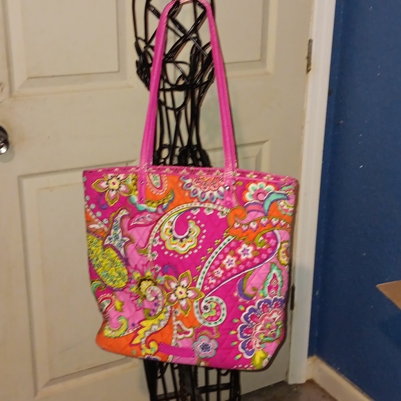 Vera Bradley Handbags - Vera bradley project tote pink with paisley